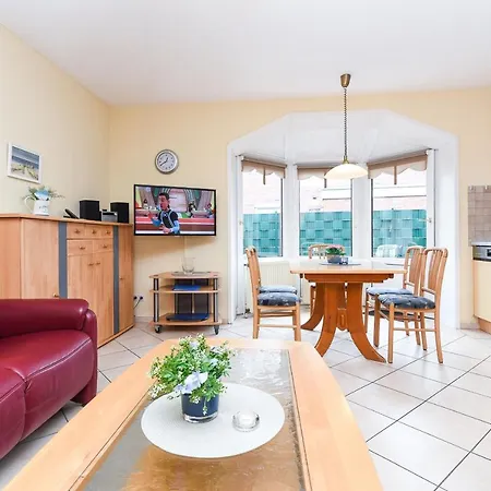 Baltrum Inselhaus Am Deich Apartamento *